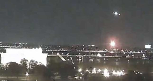 Plane carrying 64 collides with helicopter, crashes in Washington ...