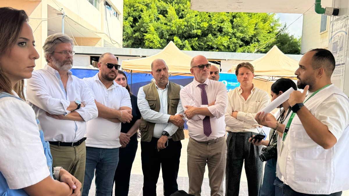 سفراء أوروبيون زاروا مركز إيواء ثانوية الزعتري في صيدا