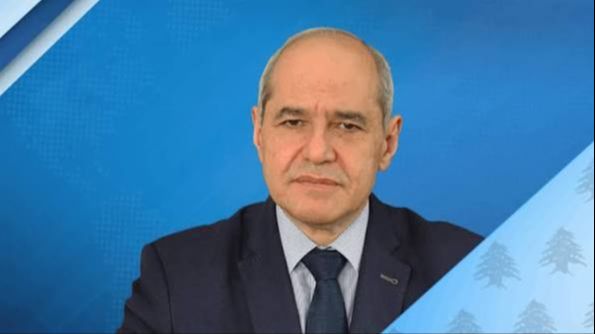 خلف يدعو إلى عدم ترك القرى الجنوبية الصامدة وحدها