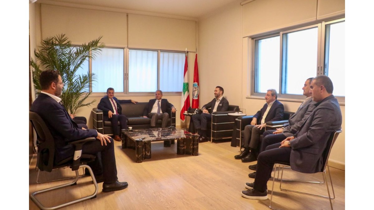 رئيس التقدمي بحث مع الصدي في ملف الكهرباء وتحرك مرتقب لـ"اللقاء الديمقراطي" باتجاه سلام وبري