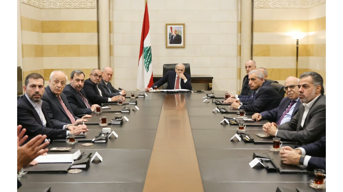 رئيس الحكومة يستقبل وفداً من لقاء النواب السنّة